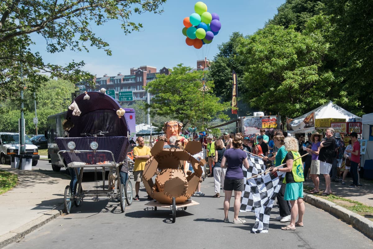 sculpture race